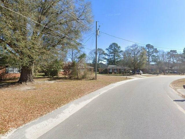 House image located at Louisville, KY 40216