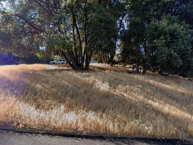 House image located at Oakhurst, CA 93644