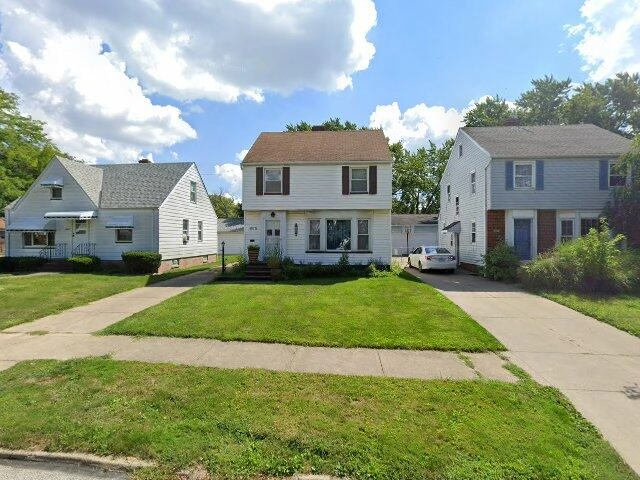 House image located at Cleveland, OH 44109