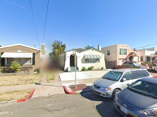 House image located at Oakland, CA 94605