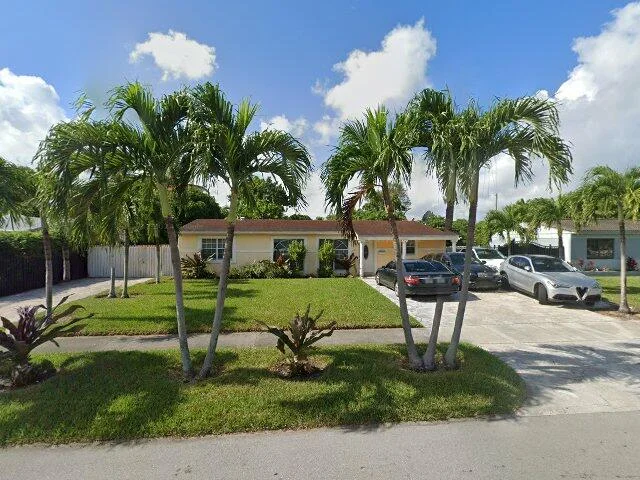 House image located at Miami, FL 33169