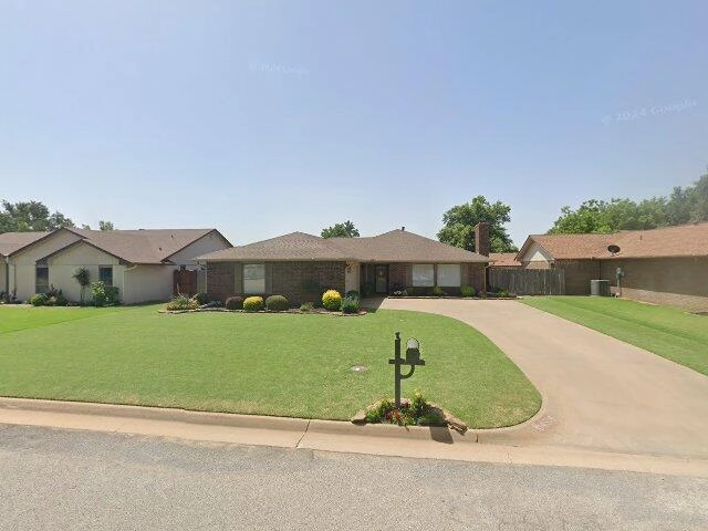 House image located at Enid, OK 73703