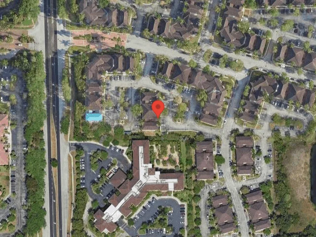 House image located at Hollywood, FL 33027