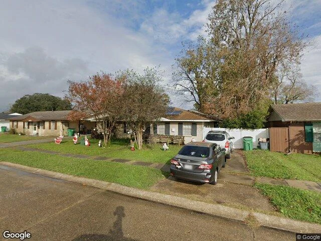 House image located at Gretna, LA 70056