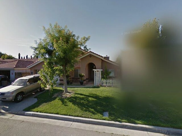 House image located at Fresno, CA 93722