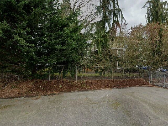 House image located at Everett, WA 98203