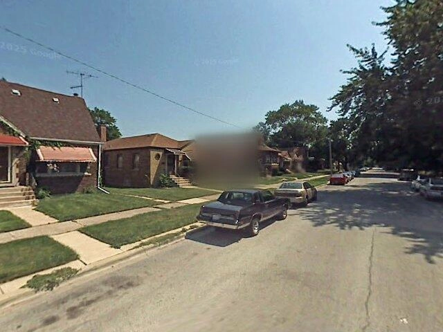 House image located at Riverdale, IL 60827