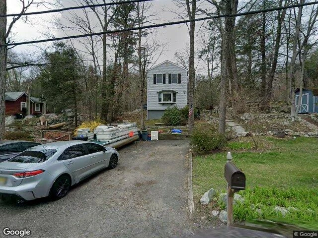 House image located at Hewitt, NJ 07421