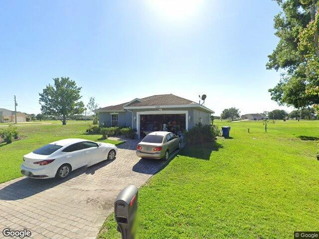 House image located at Sebring, FL 33876