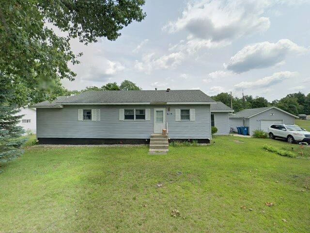 House image located at Knox, IN 46534