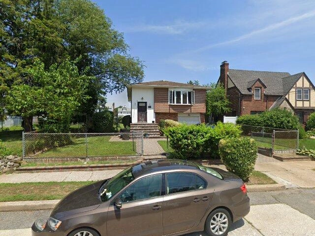House image located at Freeport, NY 11520