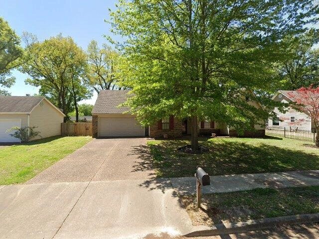 House image located at Memphis, TN 38135