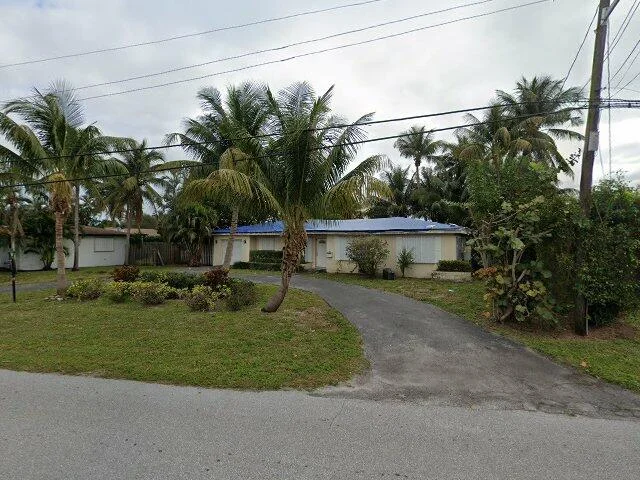 House image located at West Palm Beach, FL 33406