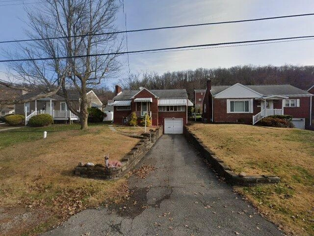 House image located at Mckeesport, PA 15131