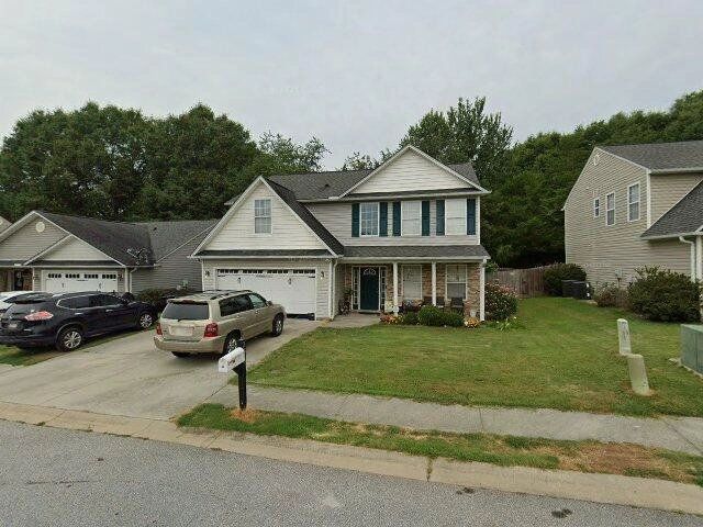 House image located at Simpsonville, SC 29681