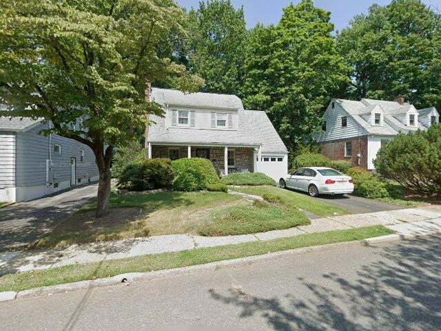 House image located at Teaneck, NJ 07666