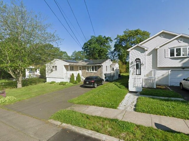 House image located at Lone Grove, OK 73443