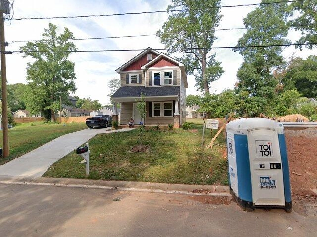 House image located at Charlotte, NC 28208
