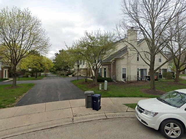 House image located at Elgin, IL 60120