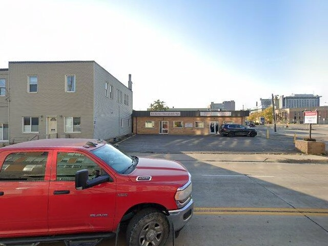 House image located at Independence, IA 50644