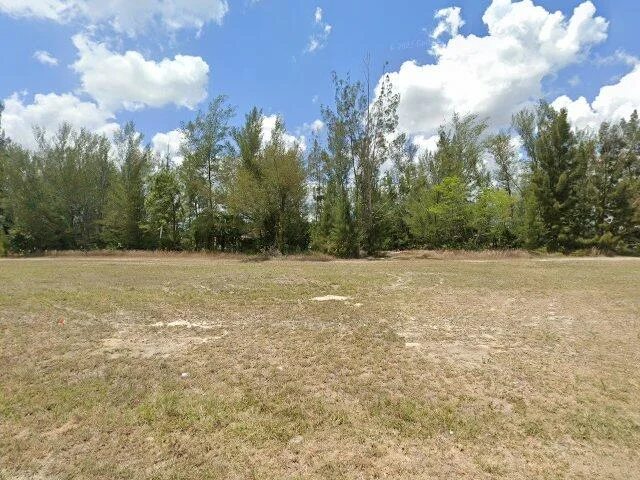 House image located at Cape Coral, FL 33909