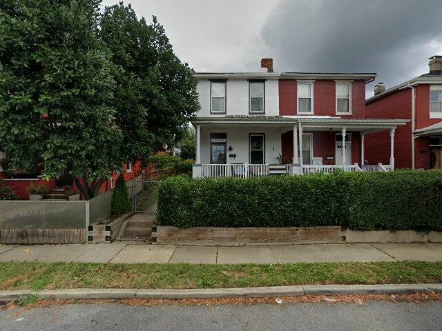 House image located at Latonia, KY 41015