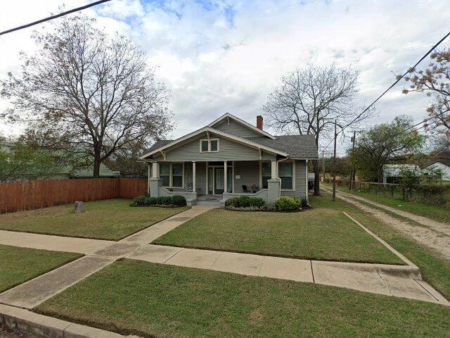 House image located at Camden, NJ 08105