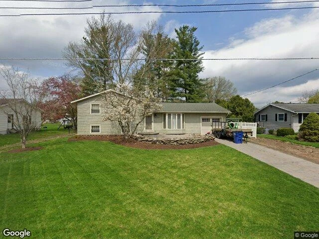 House image located at Camillus, NY 13031