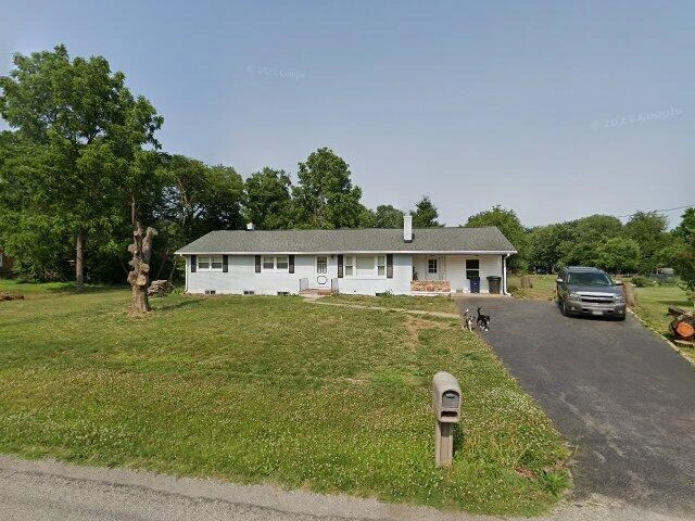 House image located at Salem, VA 24153