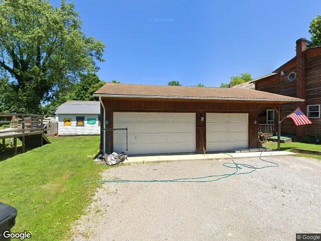 House image located at East Palestine, OH 44413