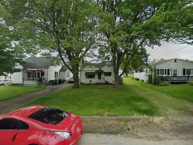 House image located at Barberton, OH 44203