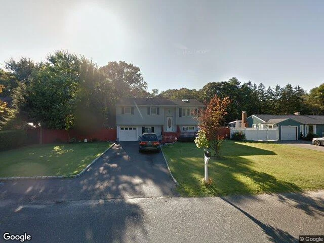 House image located at Islip Terrace, NY 11752