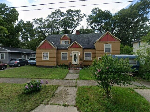 House image located at Muskegon, MI 49444