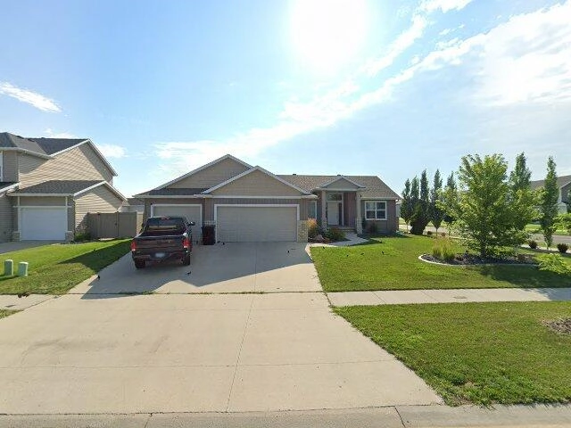 House image located at Fargo, ND 58104