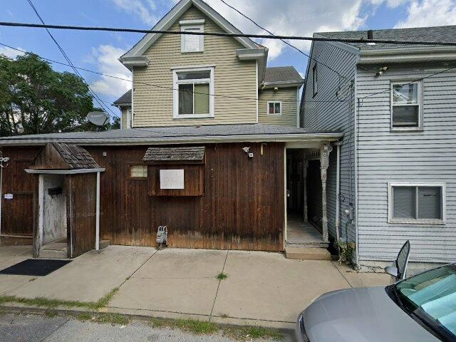 House image located at Washington, PA 15301