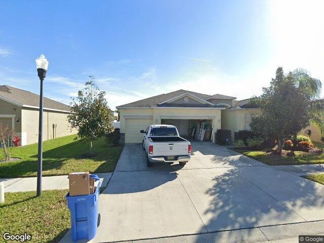 House image located at Ruskin, FL 33570