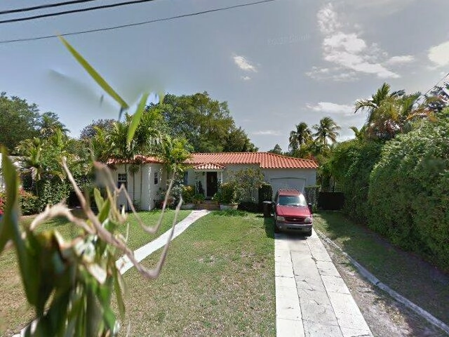 House image located at Miami, FL 33161
