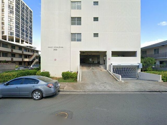 House image located at Honolulu, HI 96826