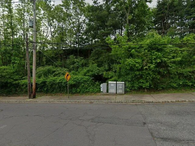 House image located at Springfield, NJ 07081