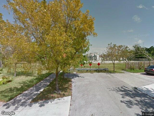 House image located at Miami, FL 33179