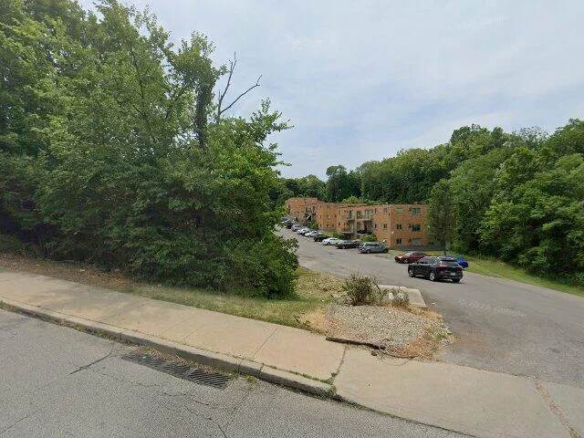 House image located at Cincinnati, OH 45211