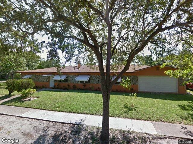 House image located at Miami, FL 33161