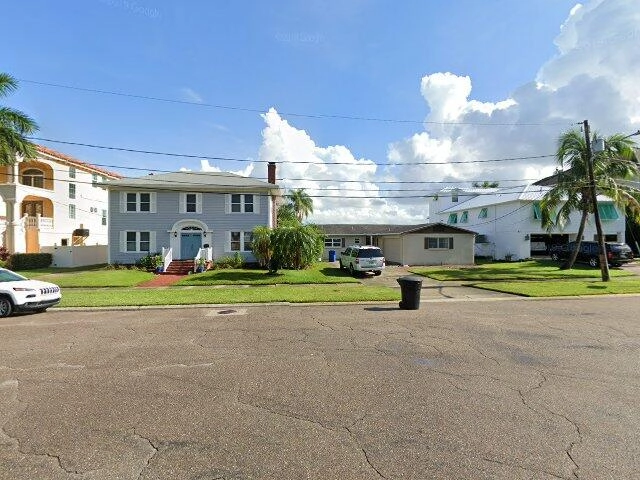 House image located at Saint Petersburg, FL 33703