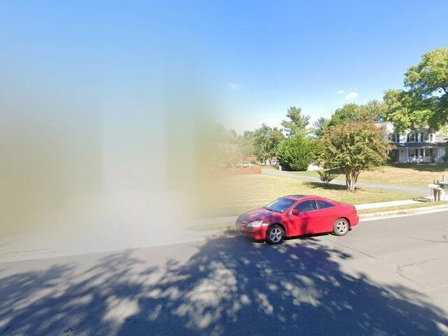 House image located at Centreville, VA 20120