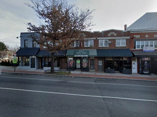 House image located at Washington, DC 20012