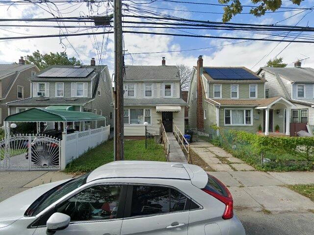 House image located at Saint Albans, NY 11412