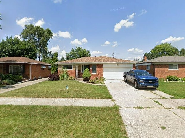 House image located at Warren, MI 48093