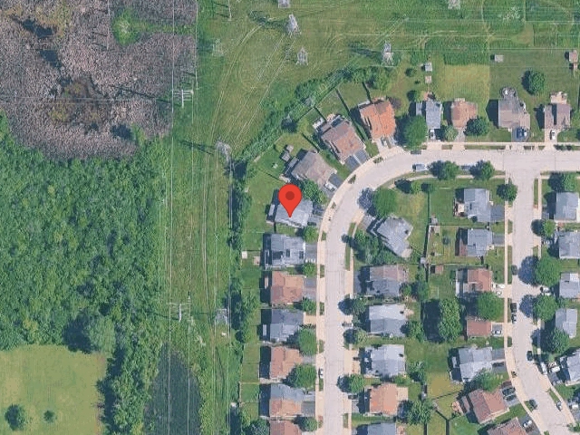 House image located at Waukegan, IL 60085