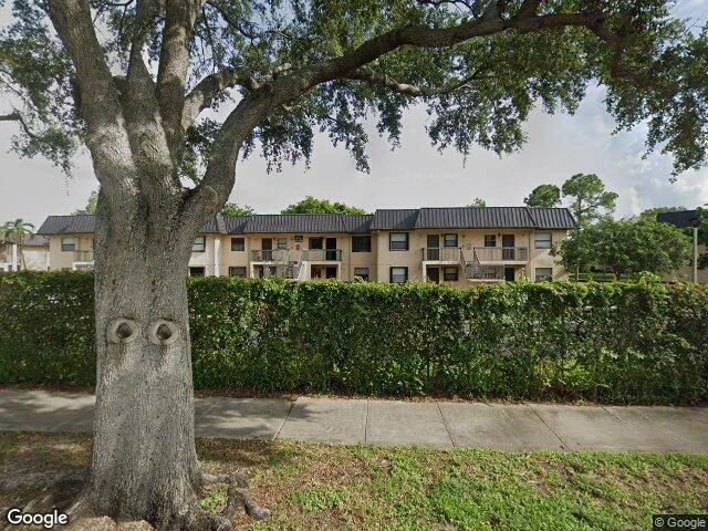 House image located at Hollywood, FL 33024