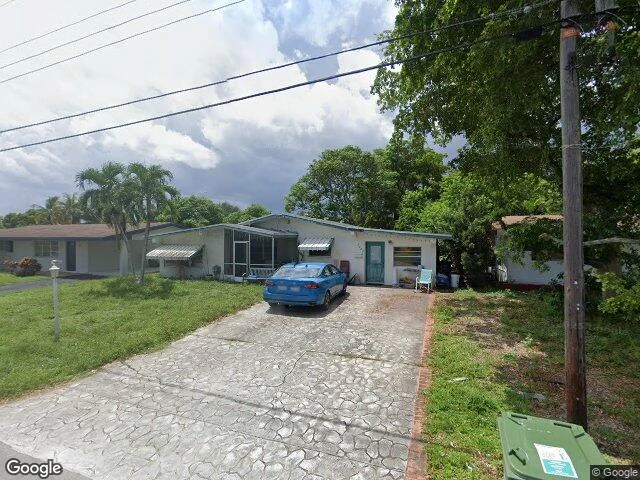 House image located at Hollywood, FL 33024